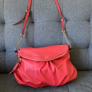 Juicy Couture Traveler Flap Cross Body Bag in Groovy Mauve Pink